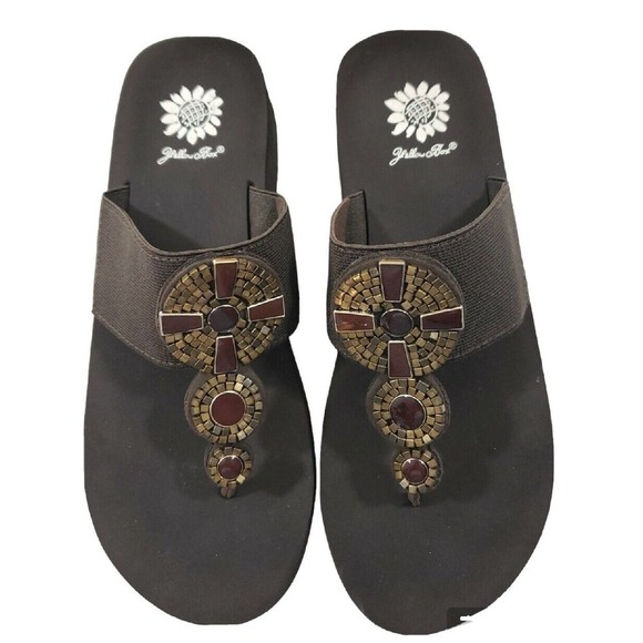 Yellow Box ~Woman 8.5 M~ Brown Flip Flops Wedge Jeweled Sandals 30189 NEW. - Picture 4 of 12